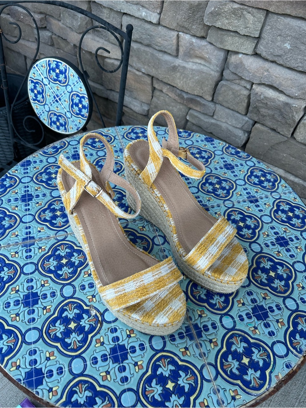 Wedge Espadrille Sandals in Yellow/White Gingham- Women’s Summer Heels - Size 10